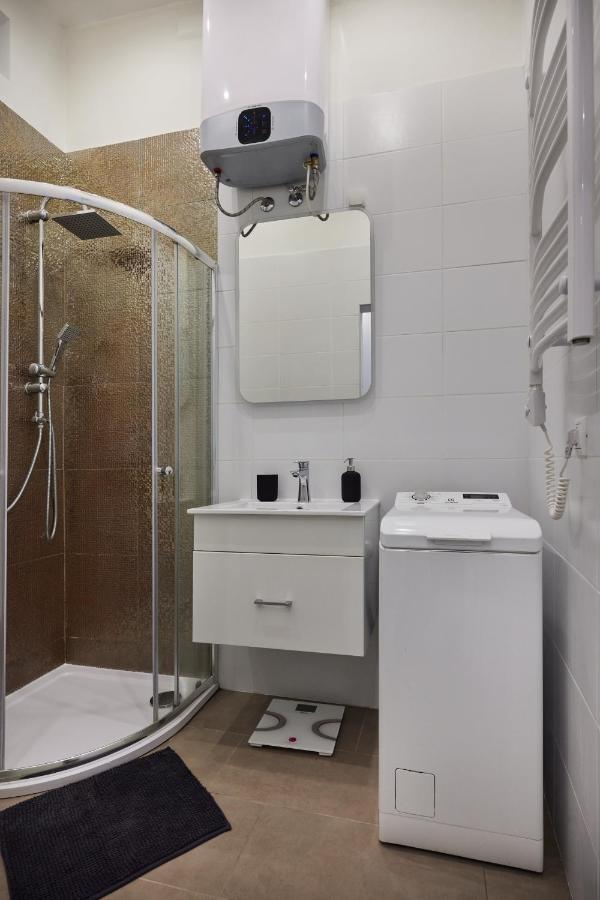 Cozy Little Apartment In Downtown Budapest Eksteriør bilde