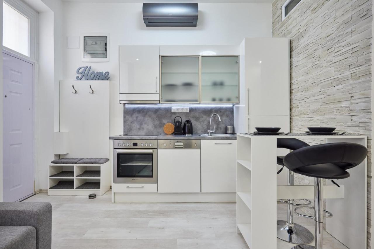 Cozy Little Apartment In Downtown Budapest Eksteriør bilde